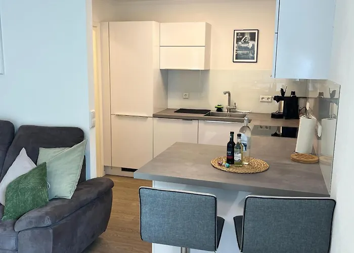 Apartamento Modernes Mit Grosser Terrasse & Parkplatz *